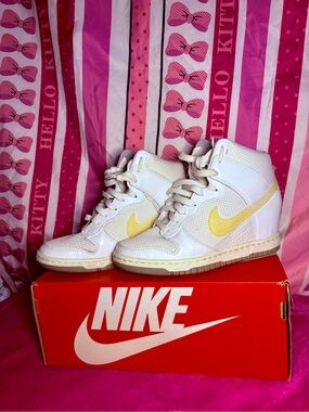 Stylish Nike Wedged High-Top Sneakers